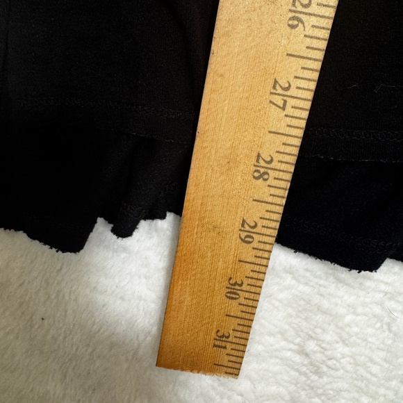 Long Sleeve Tunic Womens Size Medium Black Raw Hem Goth Normcore Jersey - Picture 3 of 7